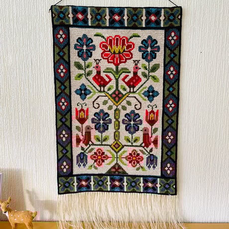 北欧伝統手工芸/トヴィスト刺繍/北欧伝統柄/タペストリー/大/77cm x 42cm