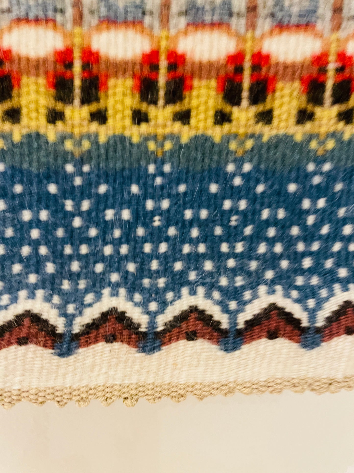 北欧伝統手工芸/Bunden Rosengang/ブンデン.ローゼンガング織/タペストリー/北欧のクリスマス/大作