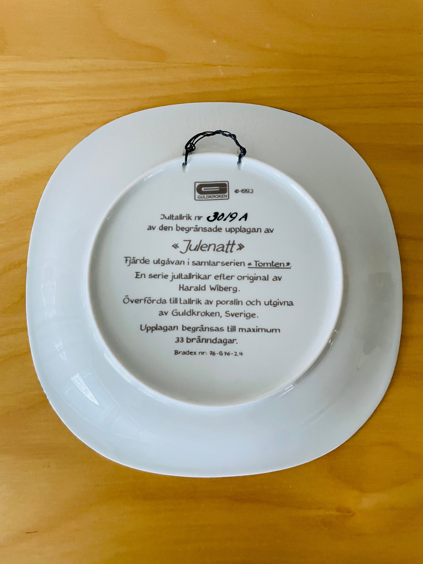 Guld Kroken/ゴールドクローケンJul Tallrik/クリスマスプレート/Harald Wiberg/ハーラルド.ヴィーベリ/Tomten &Katterna/トムテとねこ