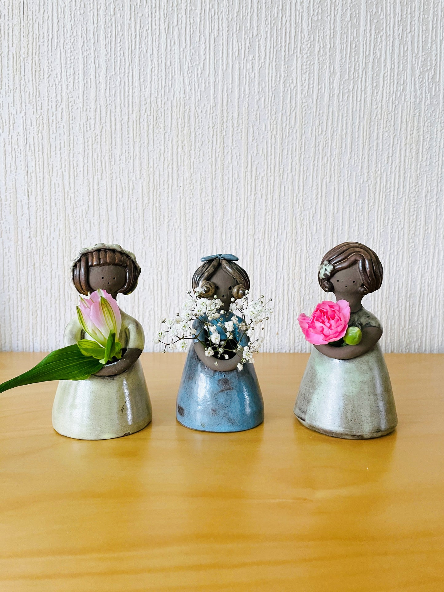 Elbogen Keramik / Flower Girl / Pastel Green