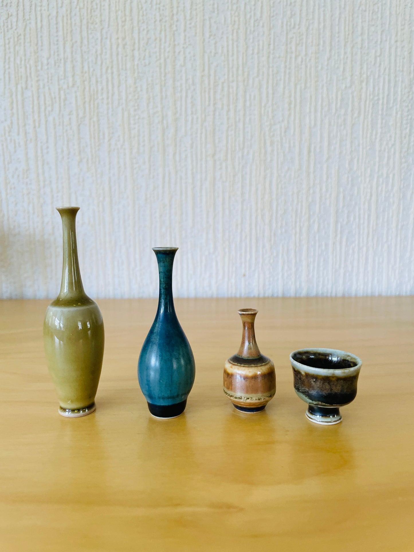 Höganäs Keramik/フーガネース.セラミック/John Andersson/ヨン.アンダーソン/ミニチュアサイズのオブジェ/4個セット