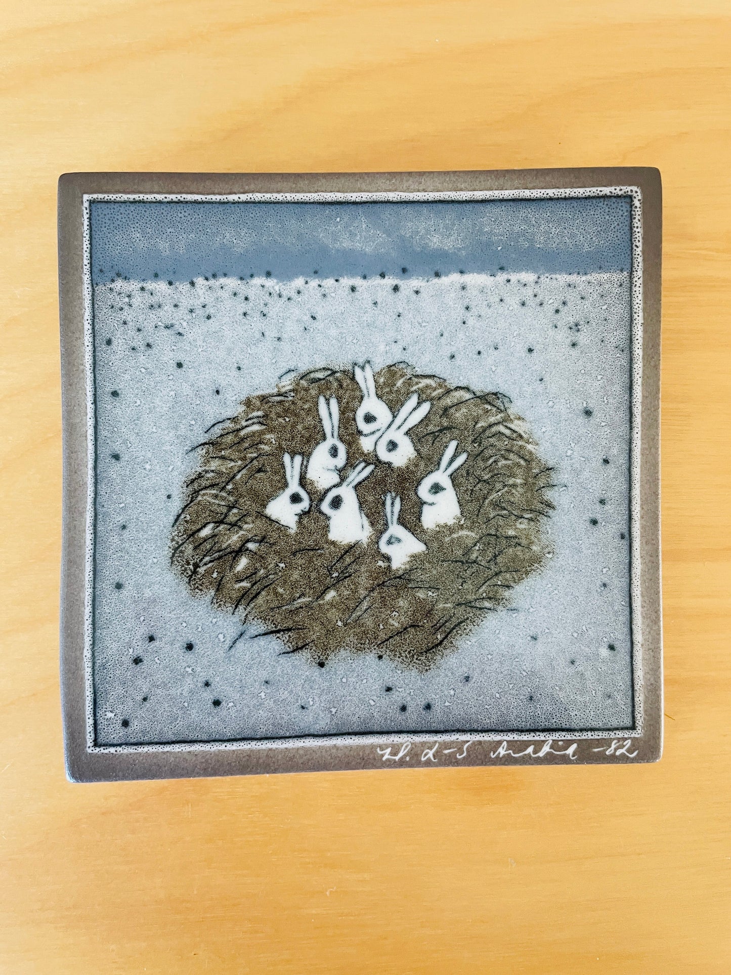 Arabia/アラビア/Helja liukko-Sundström/ヘルヤ リウッコ-スンストローム/陶板/うさぎさんの巣