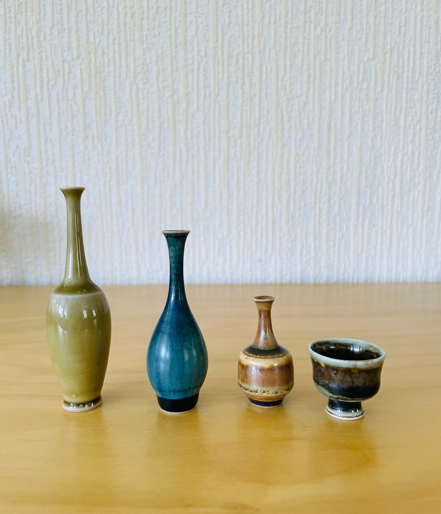 Höganäs Keramik/フーガネース.セラミック/John Andersson/ヨン.アンダーソン/ミニチュアサイズのオブジェ/4個セット