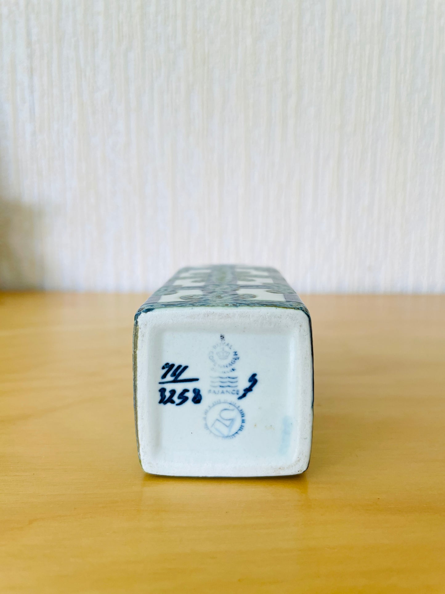 Royal Copenhagen/ロイヤル コペンハーゲン/Fajance/Nils Thorsson/ニルス トーソン/Baca/バッカシリーズ/Sサイズ