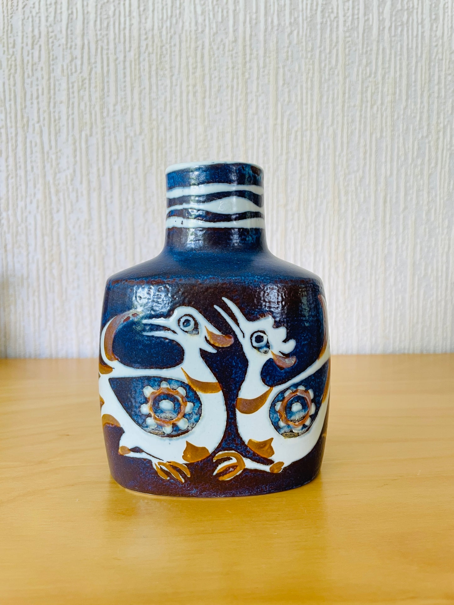 Royal Copenhagen/ロイヤルコペンハーゲン/フラワーベース/Faijance/フアイアンス/Nils Thorsson/ニルス. トーソン/Baca/バッカシリーズ/ブルーに鳥柄