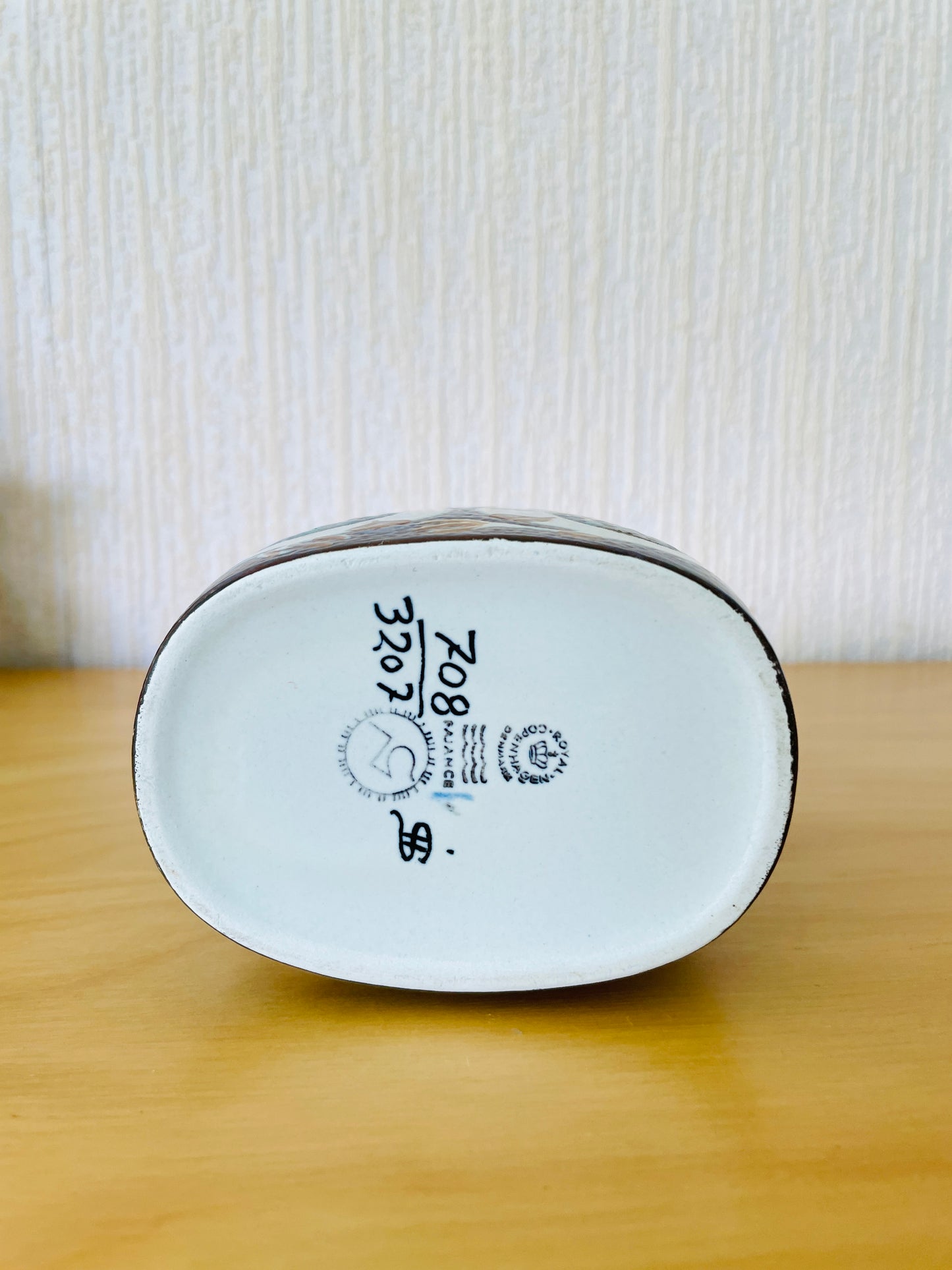 Royal Copenhagen/ロイヤルコペンハーゲン/フラワーベース/Faijance/フアイアンス/Nils Thorsson/ニルス. トーソン/Baca/バッカシリーズ/ブルーに鳥柄