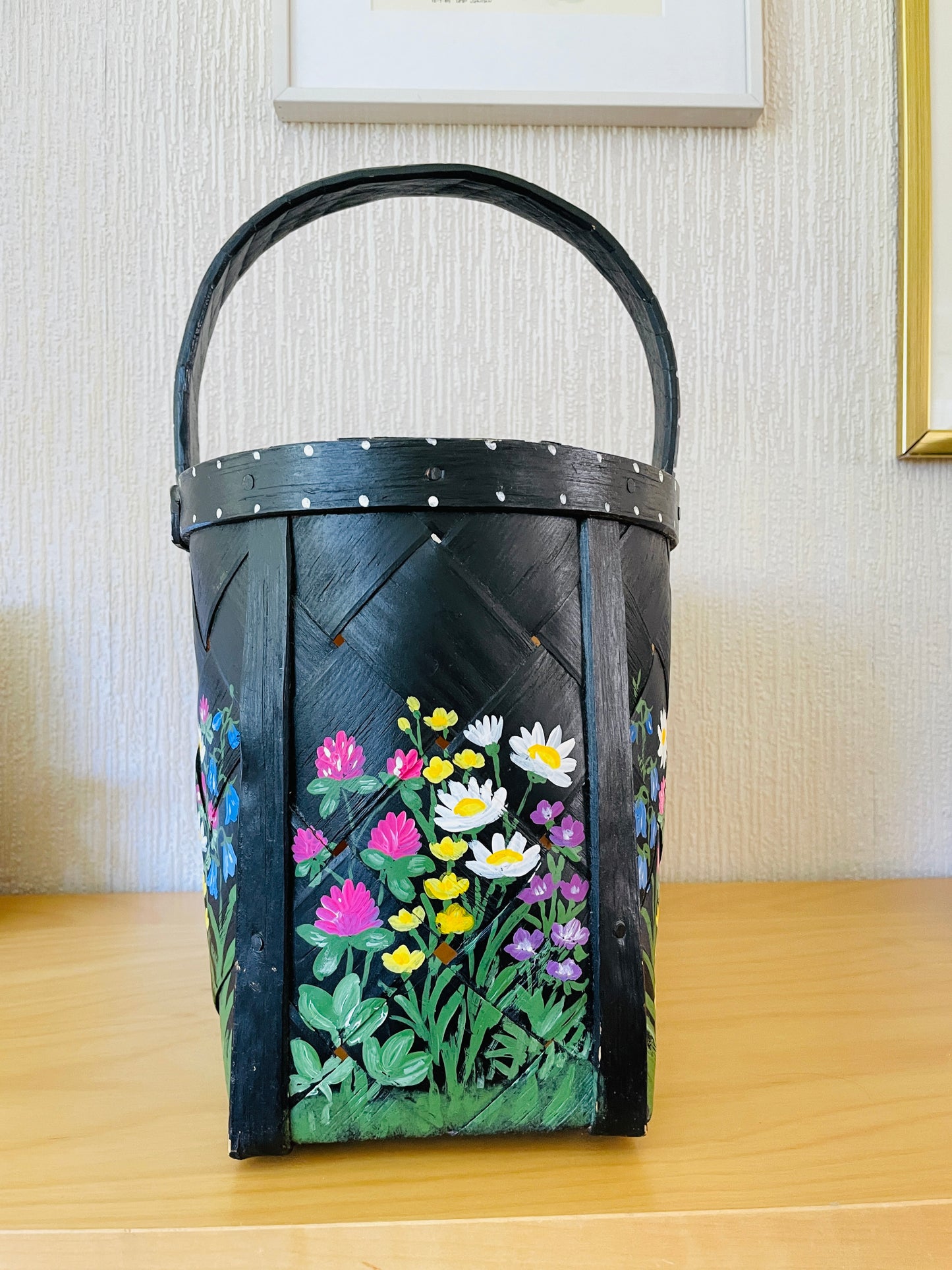 北欧伝統手工芸/Spånkorg/スポンコリ/ハンドペイント/北欧の夏の野原いっぱいのお花/XLサイズ