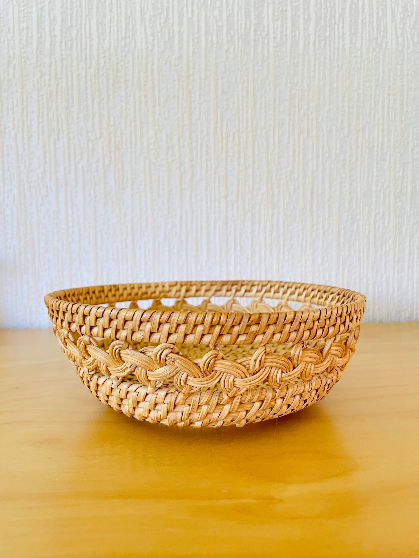 北スウエーデン伝統手工芸品/Sameslöjd Rotslöjd/サーミ伝統手工芸/Brödkorg/カゴ