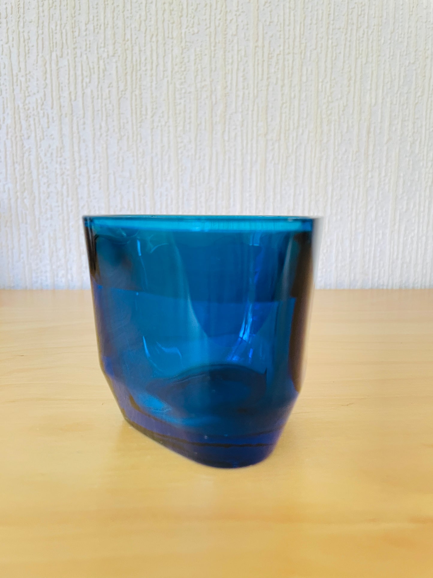 iittala/イッタラ/Tris/トリス/キャンドルホルダー/マリンブルー