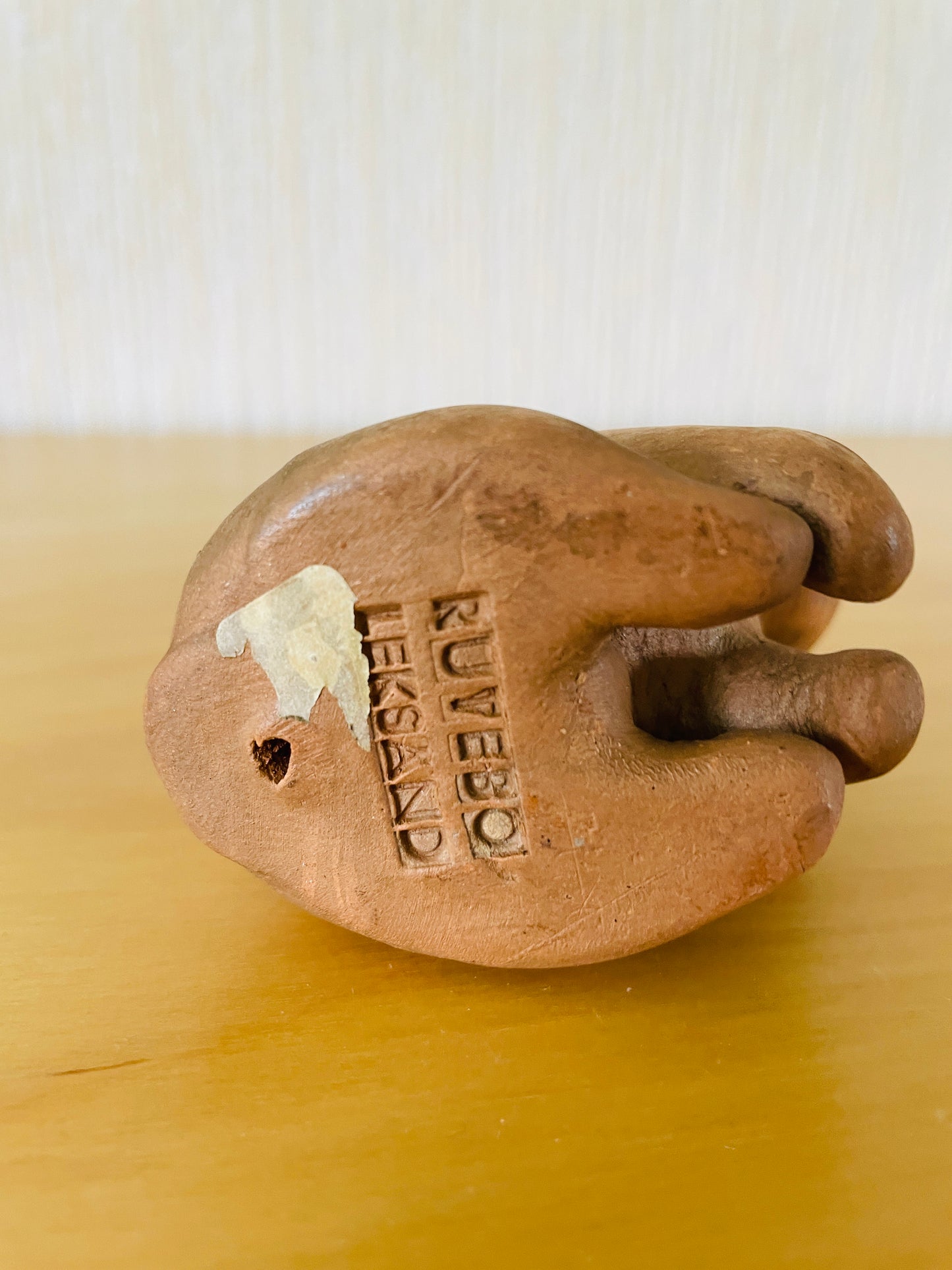 Rutebo Leksand / Head-tilting Bear