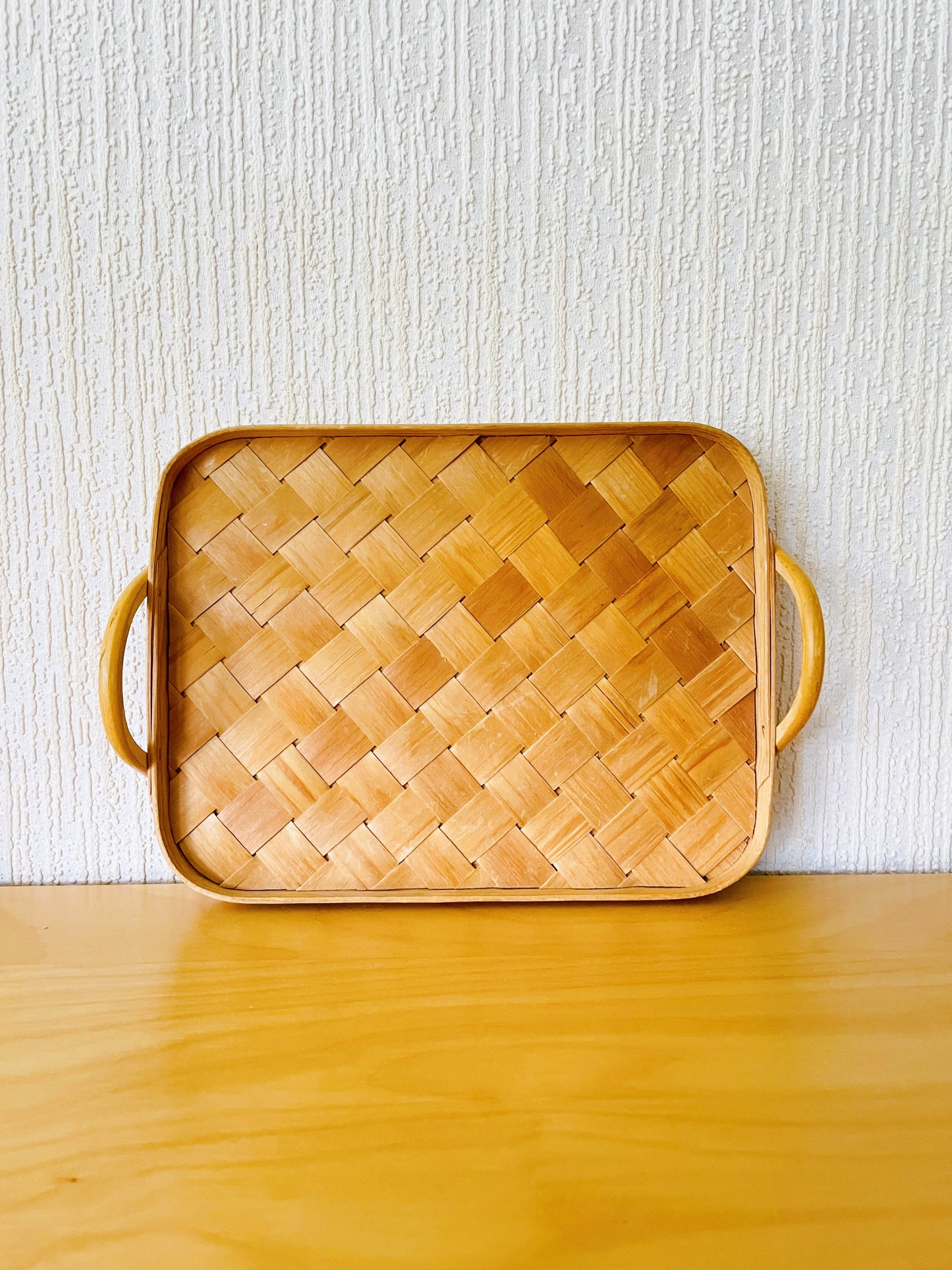 北欧伝統手工芸/Spånbricka/スポンブリッカ/Våmhus/ボームフース/両ハンドル付きトレイ
