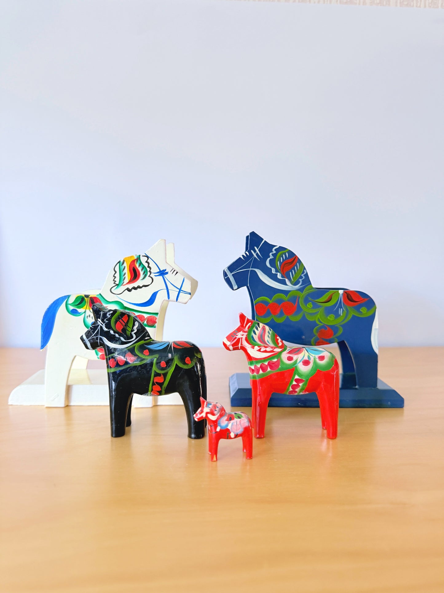 Äkta Dalahäst/ダーラナ地方の手工芸品/ダーラホース/レッド/ミニミニ