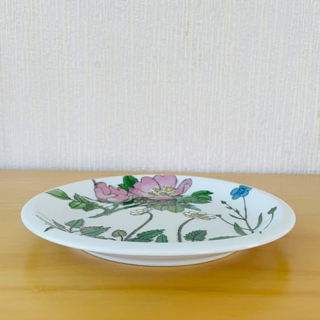 IKEA/イケア/ヴィンテージ/Midsommar/ミッドサマー/デザートプレート/19,5cm/イチリンソウ、ハマナスなど