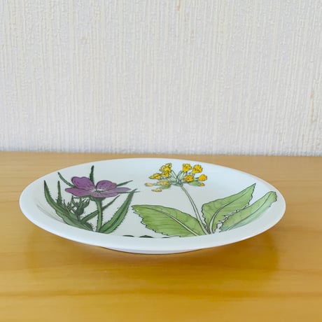 IKEA/イケア/ヴィンテージ/Midsommar/ミッドサマー/デザートプレート/19,5cm/キバナのクリンザクラ、アザミ