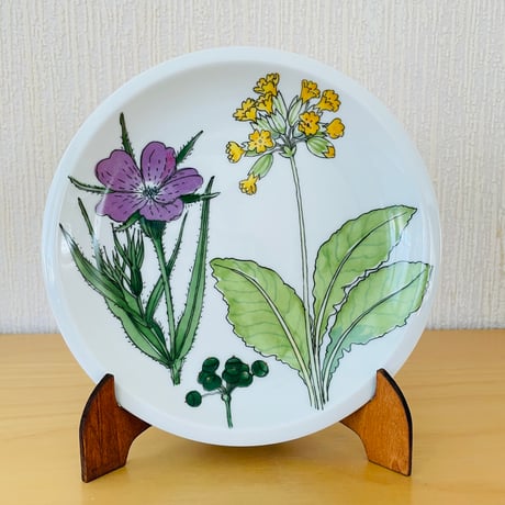 IKEA/イケア/ヴィンテージ/Midsommar/ミッドサマー/デザートプレート/19,5cm/キバナのクリンザクラ、アザミ
