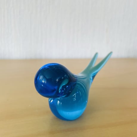 ヴィンテージガラスのツバメ/ハンドメイド/スカイブルー