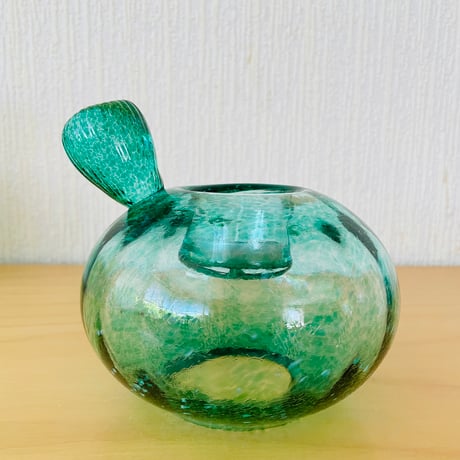 Kosta Boda/コスタ. ボーダ/Gunnel Sahlin/グンネル.サリーン/ハンドメイドガラスのオブジェ/サボテン/キャンドルスタンド
