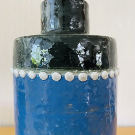 Rörstrand/ロールストランド/Ateljé/アトリエメイド/Sylvia Leuchovius/シルビア.レウショヴィウス/青と緑に白いドット/花器/縦長