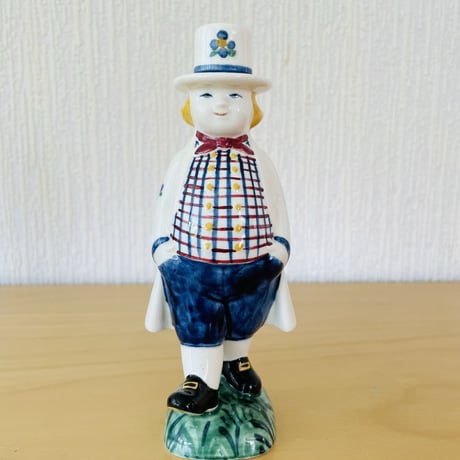Royal Copenhagen/ロイヤルコペンハーゲン/Almunia/アルミニア/Jus/正装した北欧男子のキャンドルスタンド