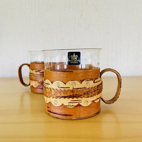 Royal Krona/ローヤルクローナ/北欧伝統手工芸/Näver/ヴィンテージガラスのマグカップ/白樺細工のグラスホルダー/2個セット