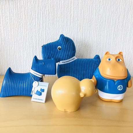 北欧ヴィンテージ/貯金箱/ノベルティ/Östgötabanken/Henri Hippo/ヘンリヒッポ/Taivaluvo