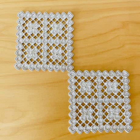 北欧伝統手工芸/ハダンガー刺繍/ドイリー/3枚セット