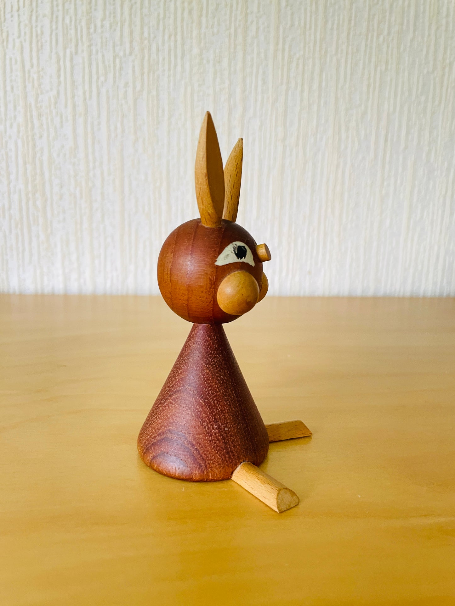 北欧ヴィンテージ/チークのウサギさん
