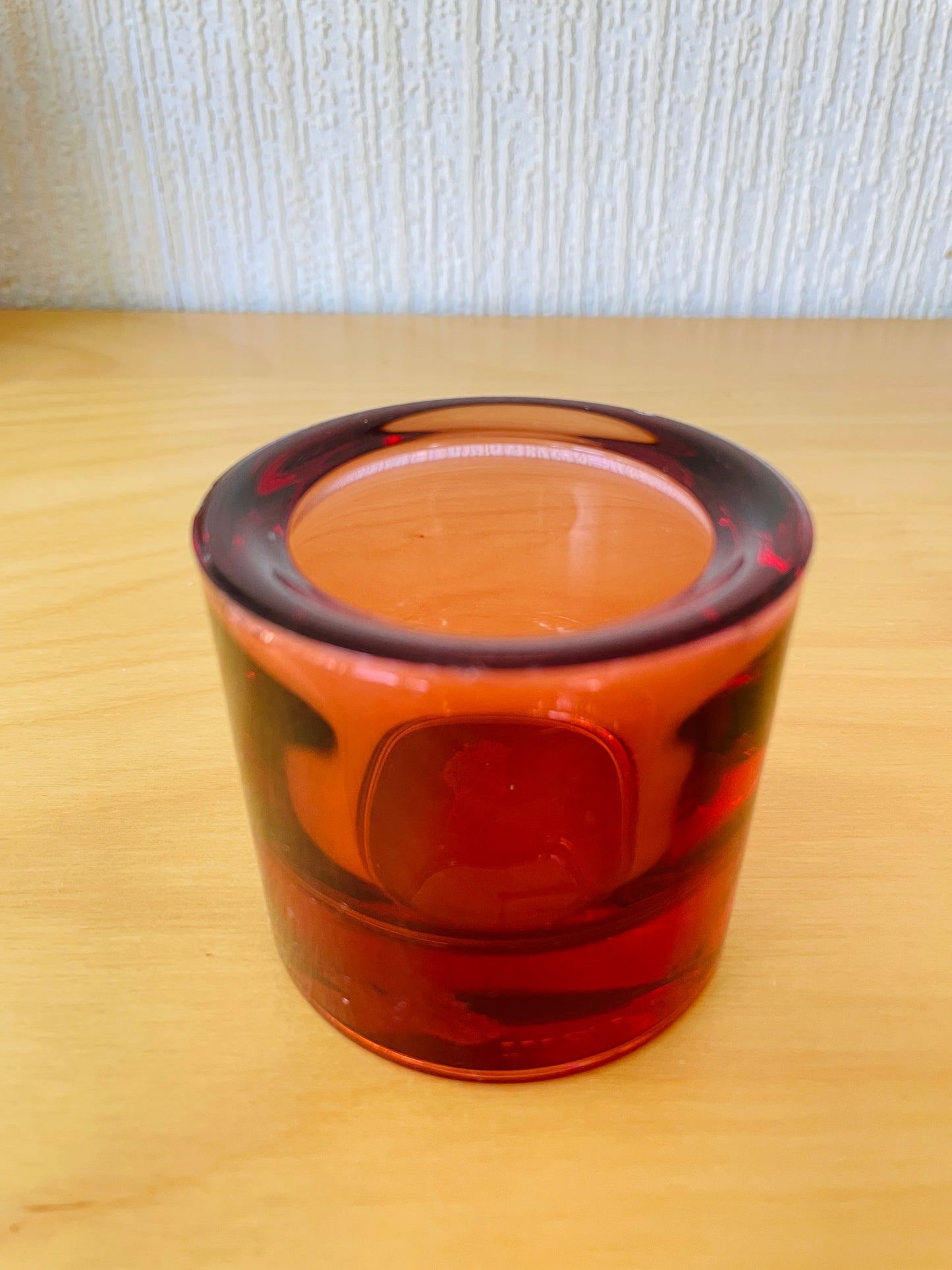 iittala/イッタラ/Kivi/キビ/キャンドルホルダー/レッドガーネット/訳あり