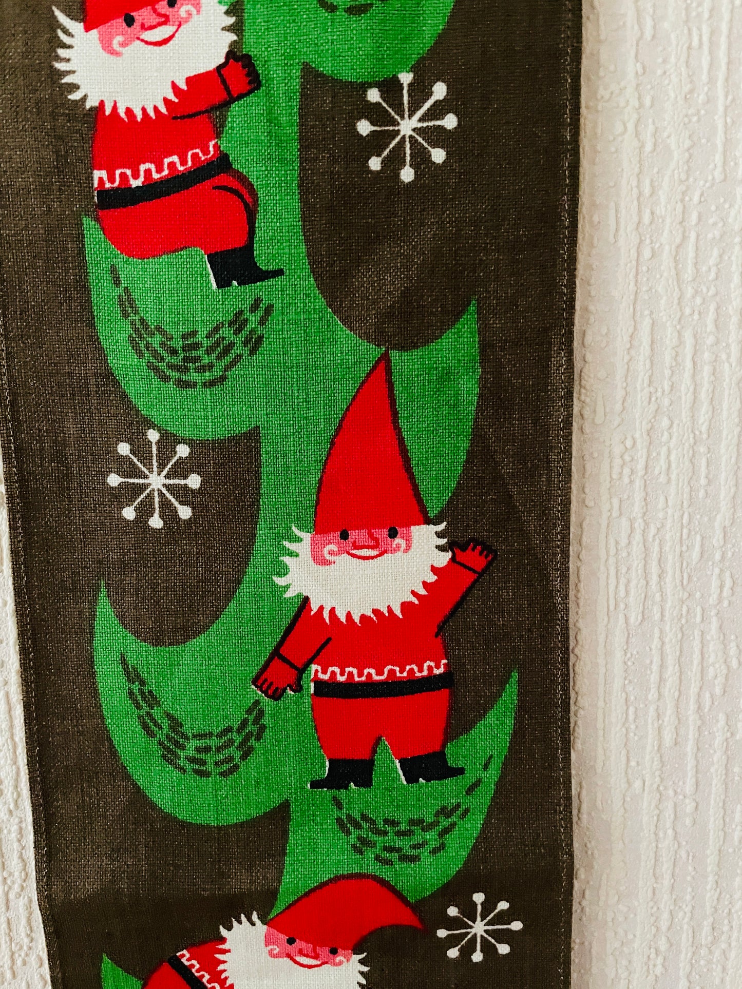 Jerry Roupe/ジェリー.ロウぺ/タペストリー/Tomte /トムテ/ブラウン