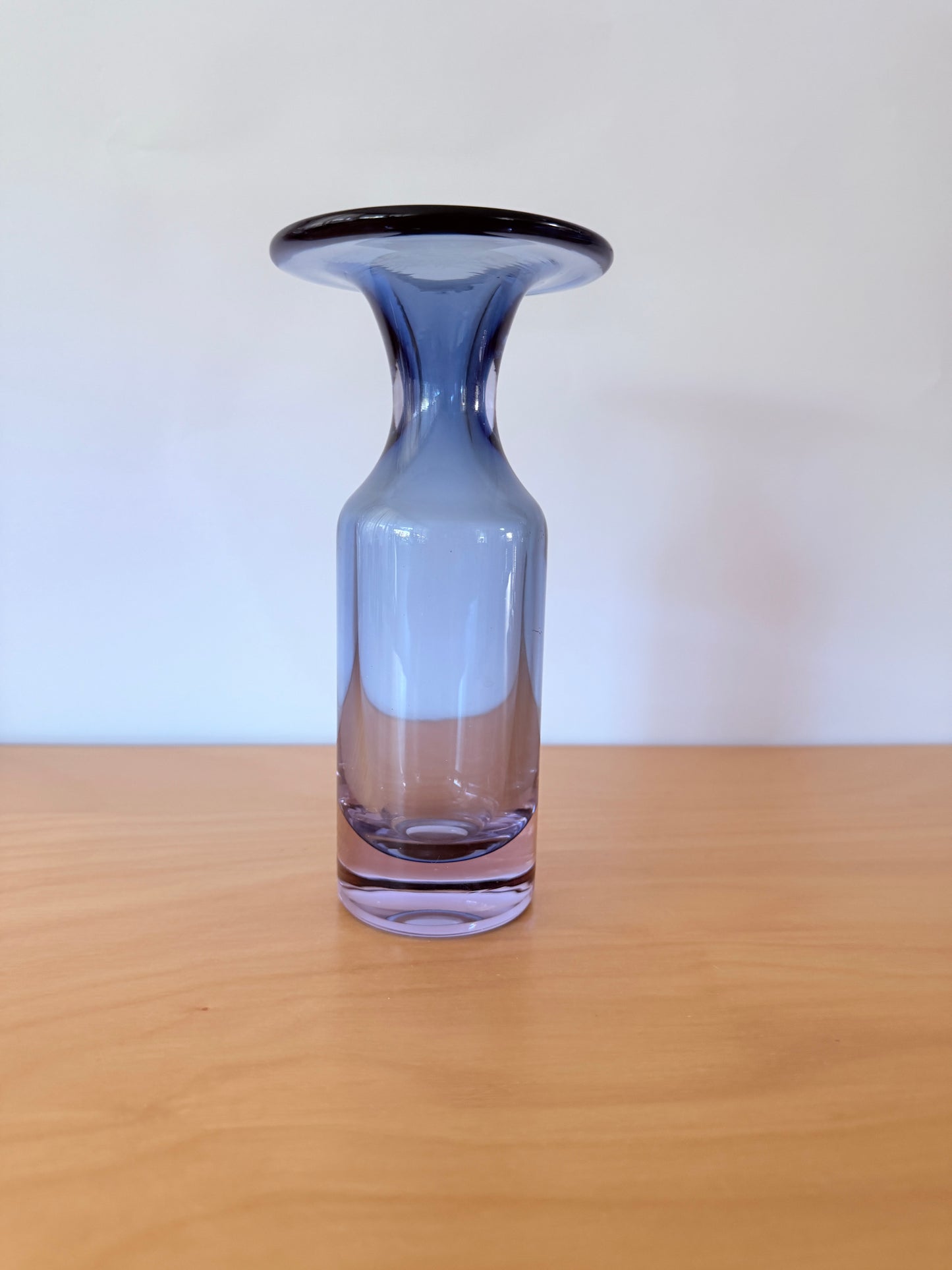 iittala/イッタラ/Tapio Wirkkala/タピオ.ヴィルカーラ/ベース型アートピース/3539/アメジストxブルー
