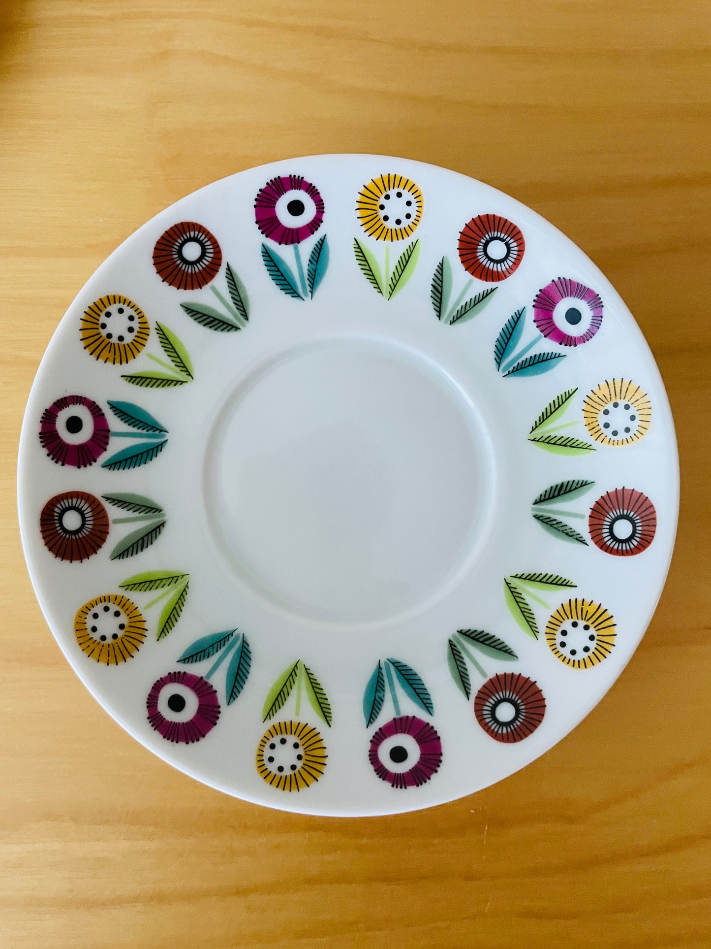 Uppsala Ekeby Karlskrona/ウプサラエケヴィー カールスクローナ/Bellis/ベリス/カップ&ソーサー