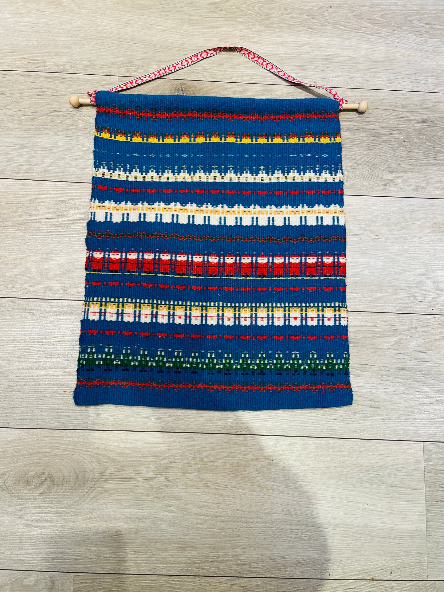 北欧伝統織物/タペストリー/Bunden Rosengang/ブンデン.ローゼンガング織