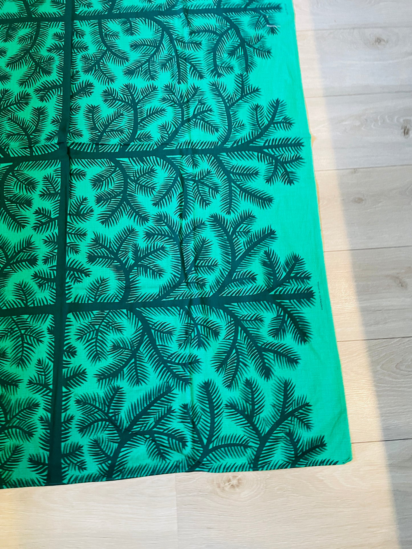 北欧のクリスマス/ヴィンテージテキスタイル/Ulla Ericson/もみの木のテーブルクロス