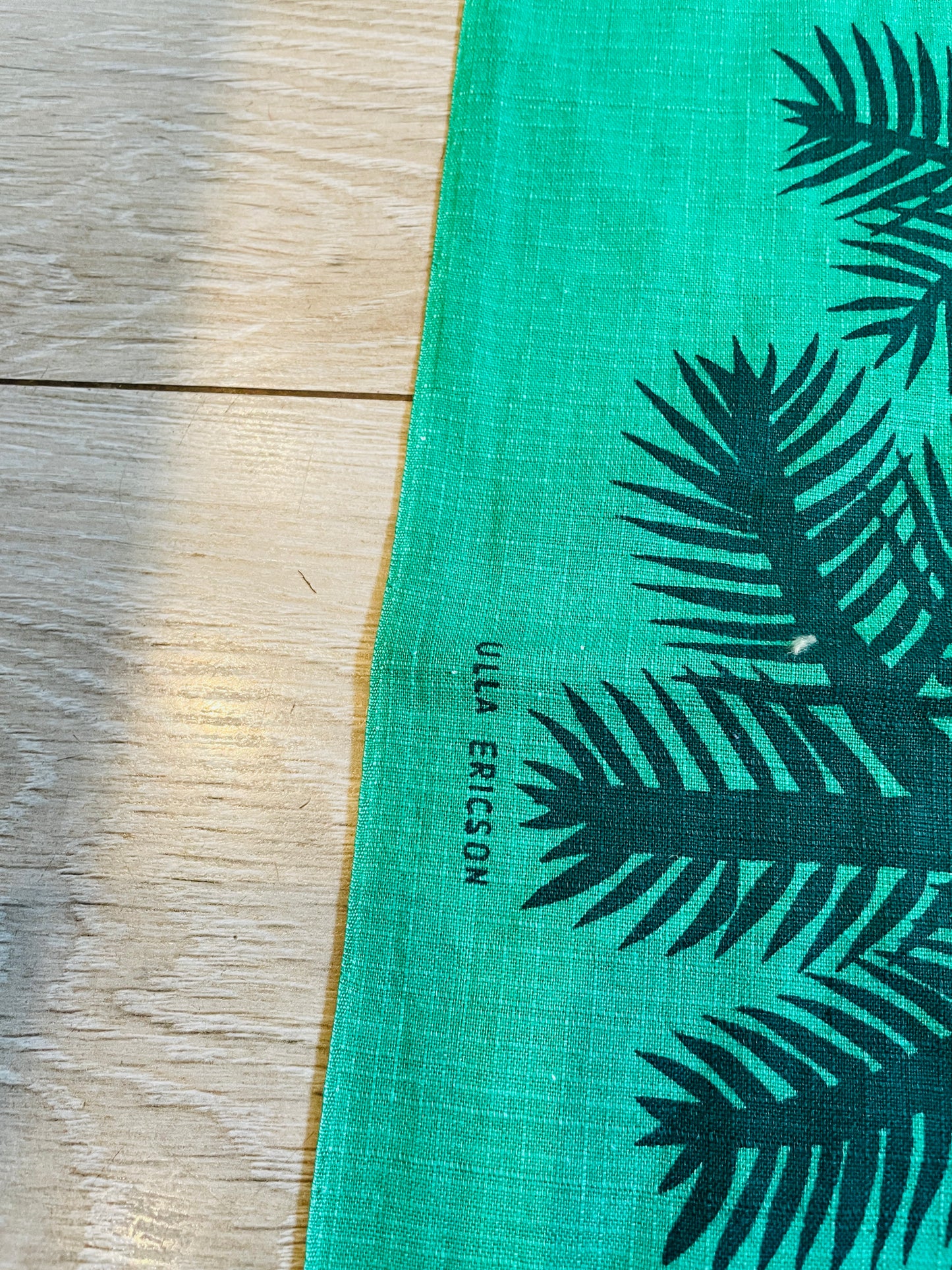 北欧のクリスマス/ヴィンテージテキスタイル/Ulla Ericson/もみの木のテーブルクロス