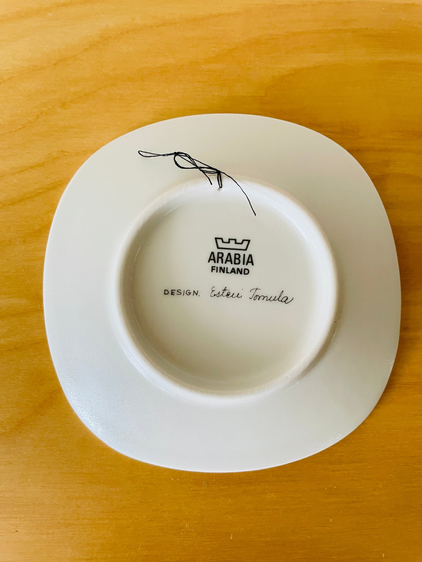 アラビアボタニカルシリーズウオールプレートワスレナグサ