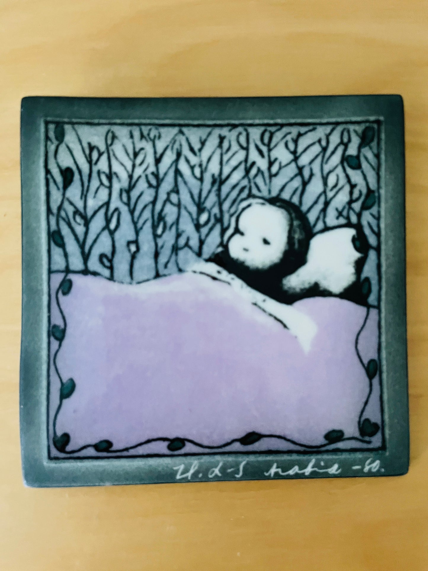 Arabia/アラビア/Atlje/アトリエ/Helja Liukko-Sundsröm/ヘルヤ.リウッコ-スンストローム/寝顔の可愛い女の子