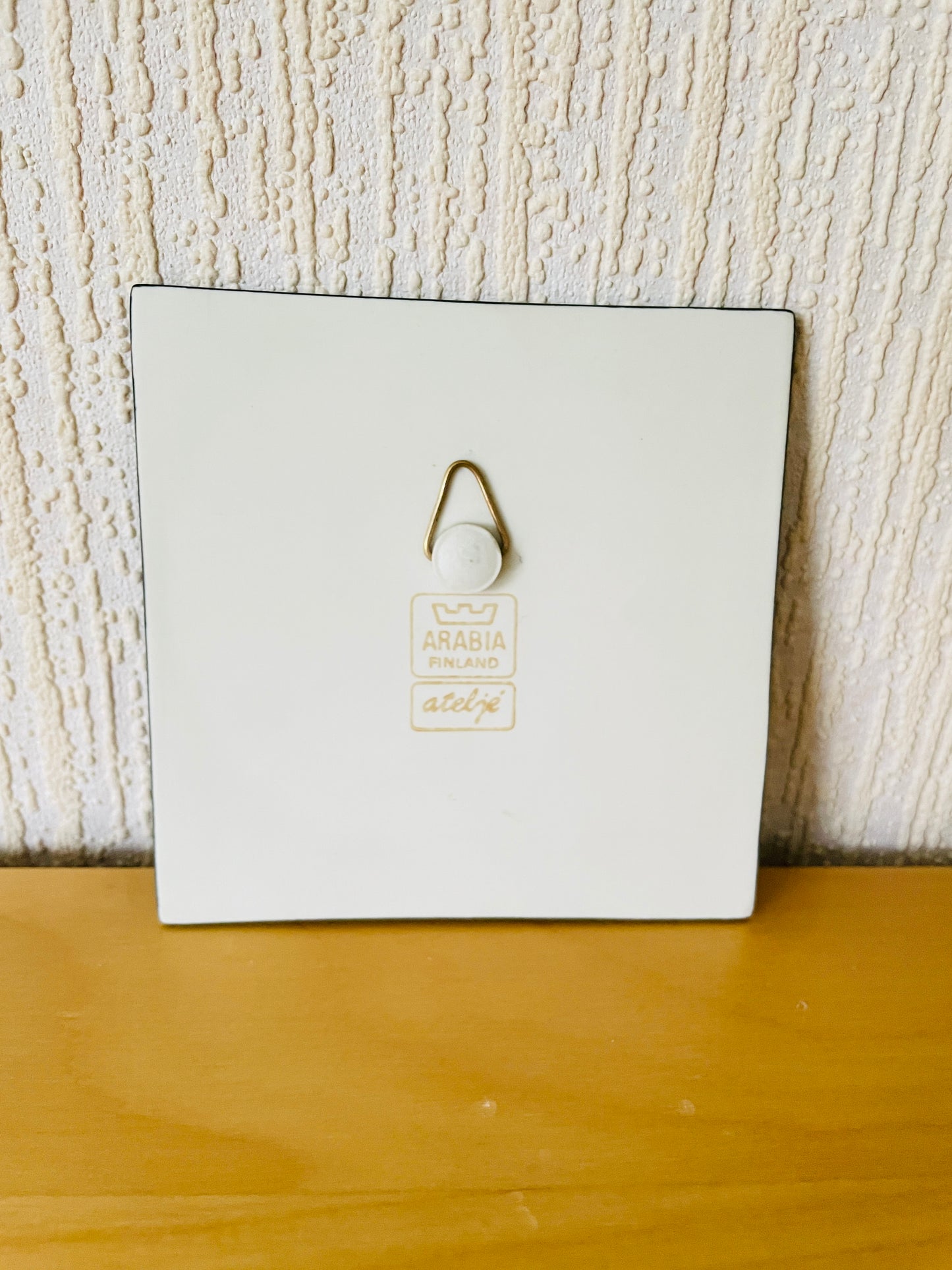 Arabia/アラビアAtrje/アトリエ/Helja Liukko-Sundström/ヘルヤリウッコ-スンストローム/陶板/スキーをする人