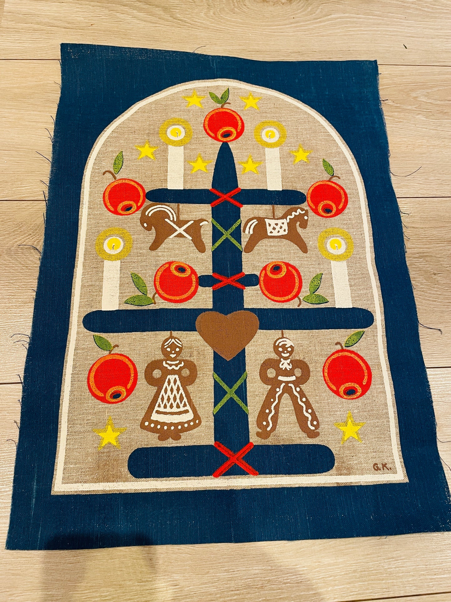 北欧のクリスマス/タペストリー/Papperkakor gubbe & gumma/キャンドルスタンドとペッパーコーカ