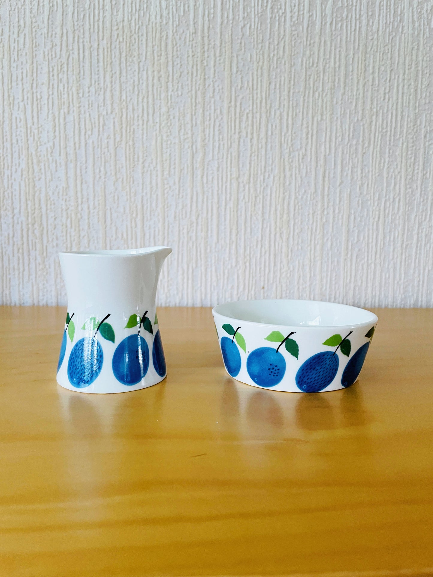 Gustavsberg/グスタフスベリStig Lindberg/ステイグリンドベリPrunusプルーヌスシュガーボウル