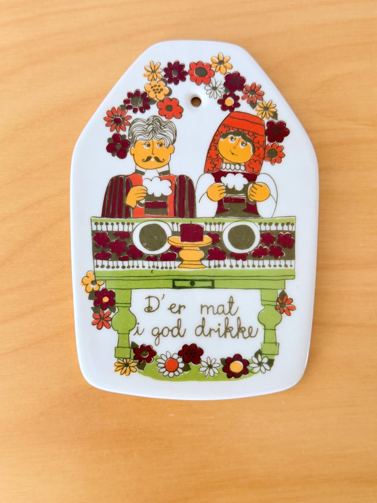 Figgio Flint Norway/フイッギオ/Turi-Design/Folklore/Turi Gramstad Oliv/カッテイングイングボード/小