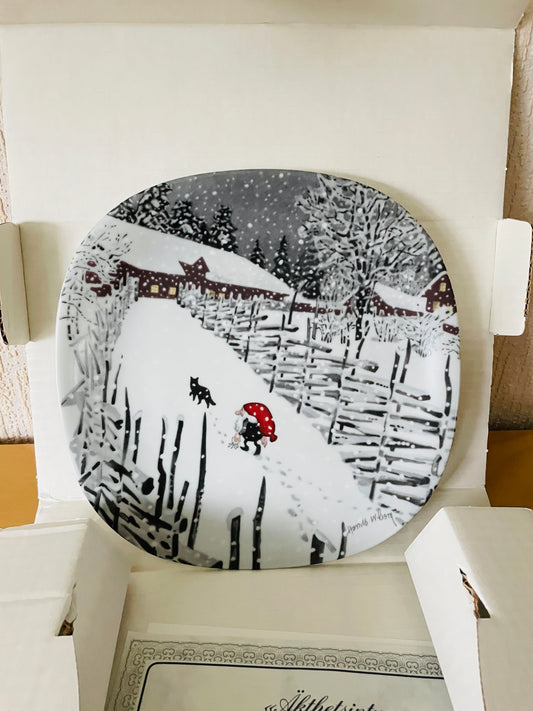 Guld Kroken/ゴールド.クローケン/Jul Tallrik/クリスマスプレート/Harald Wiberg/ハーラルド.ヴィーベリ/Tomten Jule i Snö/箱入り未使用品
