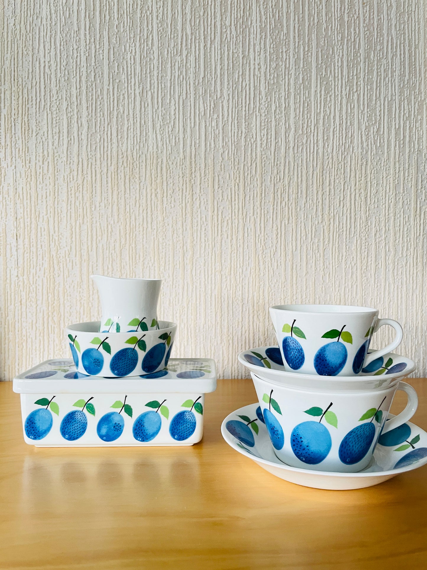 Gustavsberg/グスタフスベリStig Lindberg/ステイグリンドベリPrunusプルーヌスシュガーボウル