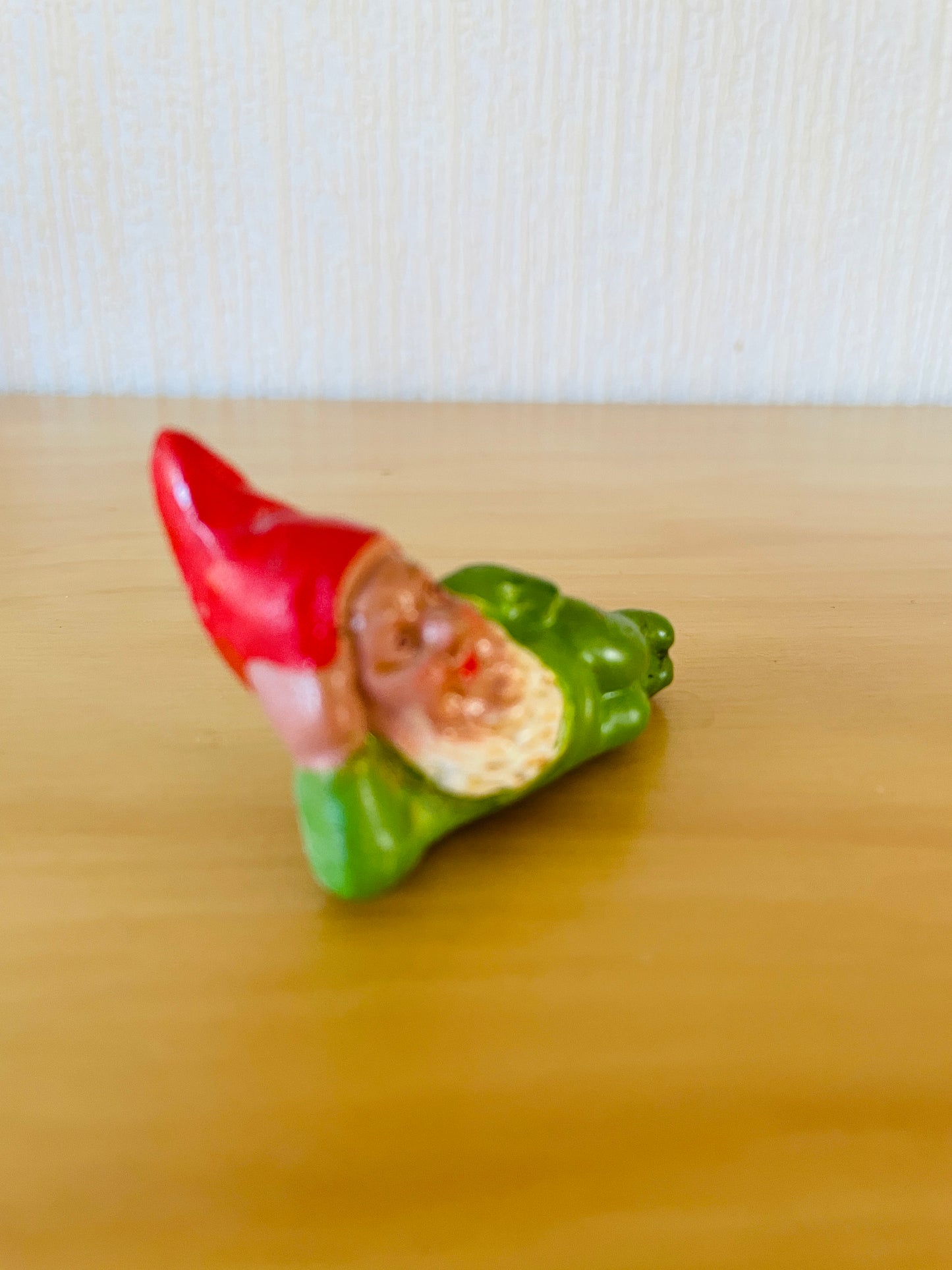 北欧のクリスマス/ヴィンテージ/寝そべりサンタさん/グリーン