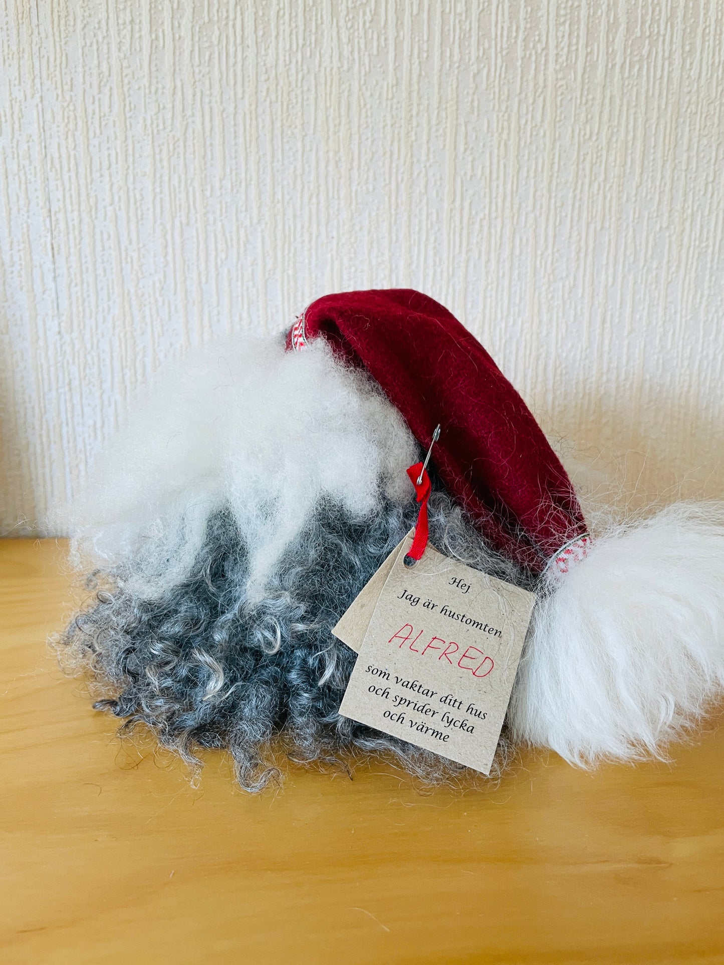 北欧のクリスマス/Svensk Hemslöjd/モフモフお髭のトムテ/Alfred/アルフレッド/新品