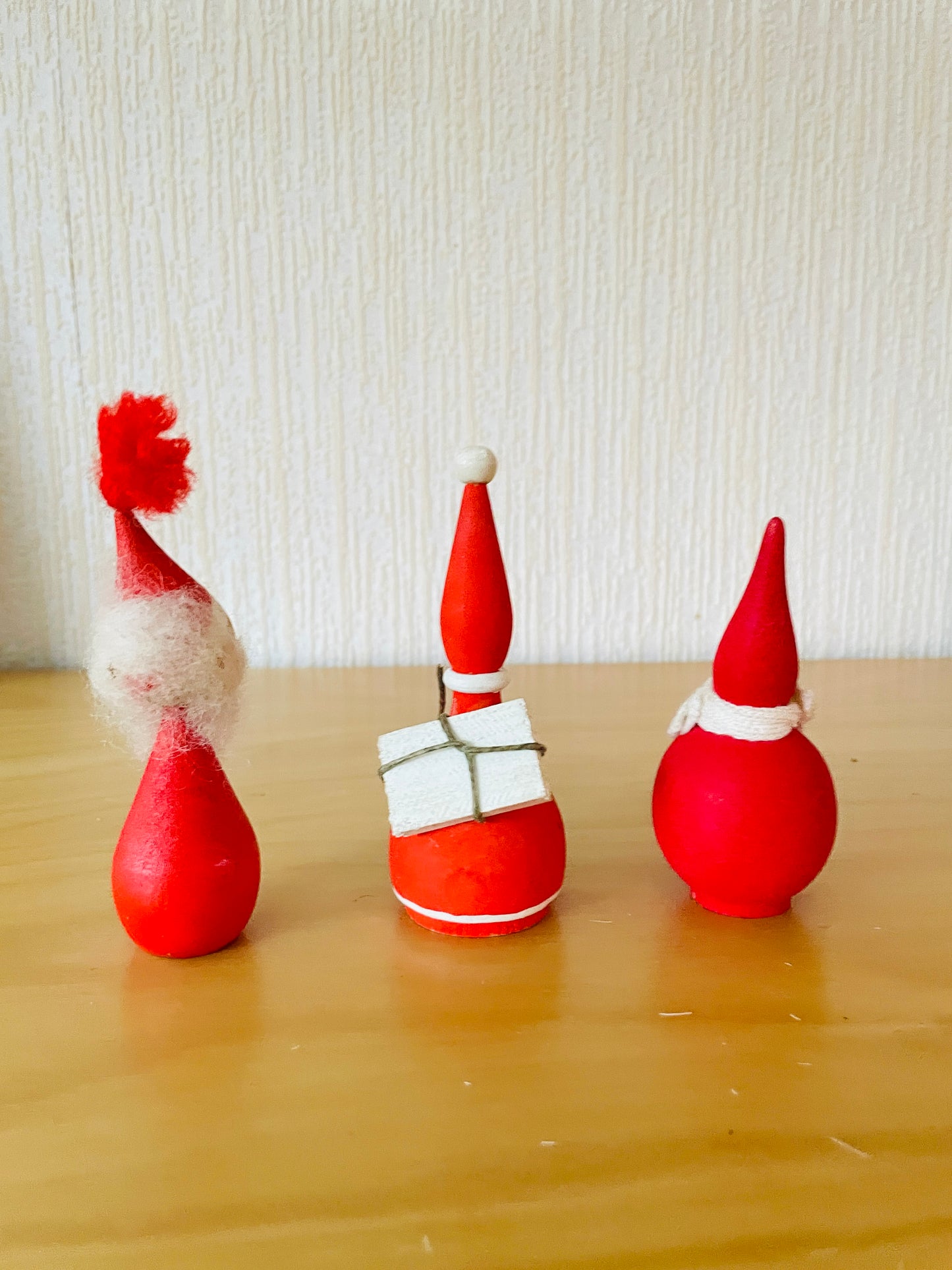 北欧のクリスマス/Svensk Hemslöjd//木製/可愛いトムテファミリー