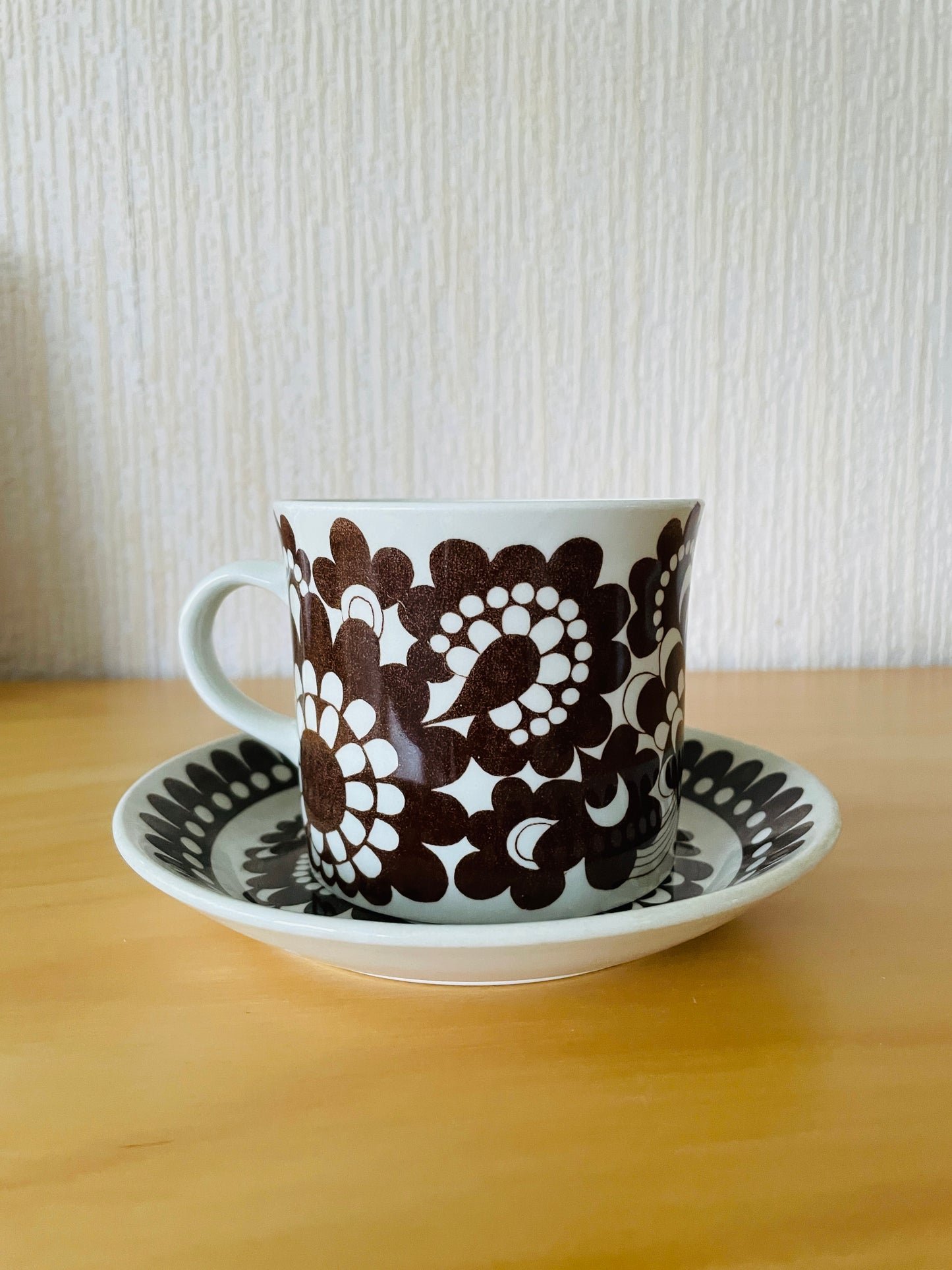 Arabia/Esteri Tomula/Centennial Mug & Saucer/Vintage/Brown