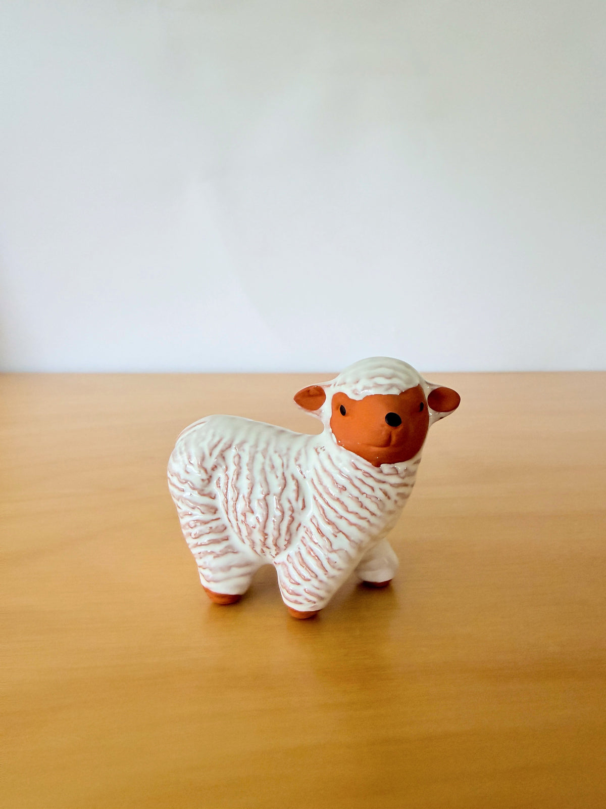 Northern European Vintage / Lamb Figurine