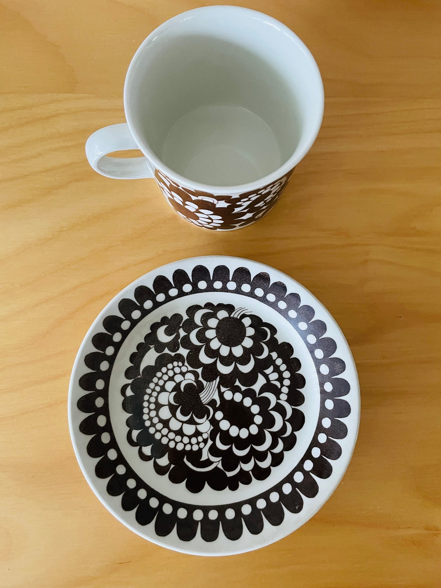 Arabia/Esteri Tomula/Centennial Mug & Saucer/Vintage/Brown
