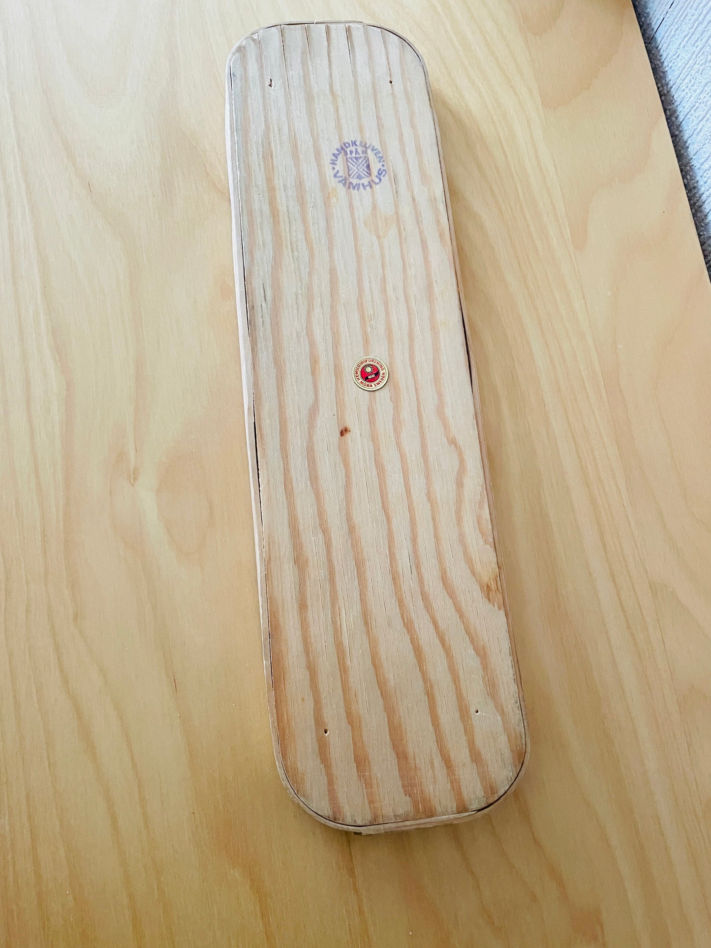 Northern European Traditional Handicraft Hemslöjd/Våmhus/Spånbricka
