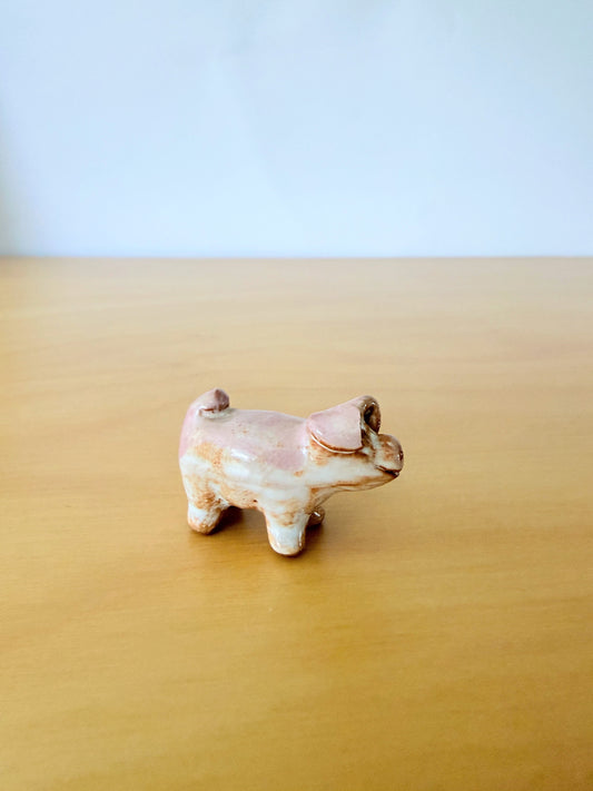 Rutebo Leksand/Rutebo/Leksand/Cute pink piglet